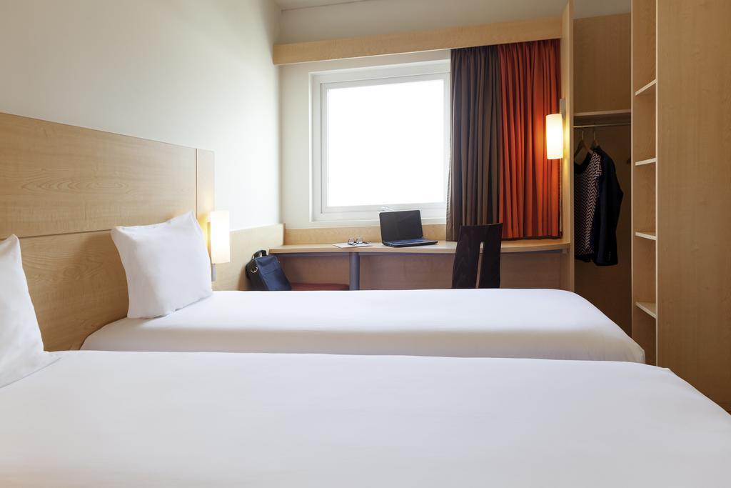Hotel Ibis Strasbourg Centre Petite France Pokoj fotografie